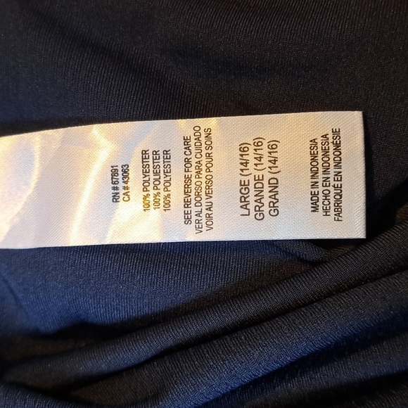 New England Patriots boys size Large or 14/16 1/4 zip up shirt, NWT - Picture 4 of 4